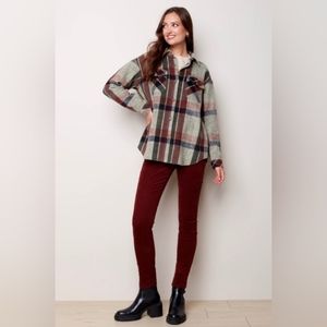 Charlie B Plaid Flannel Shirt Jacket. Size: Small.